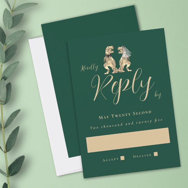 Tarjeta De Confirmación De Asistencia Tema de Dinosaurios Boda Verde (Dinosaur wedding dark green invitation RSVP T-Rex dino bride and groom elegant modern script )