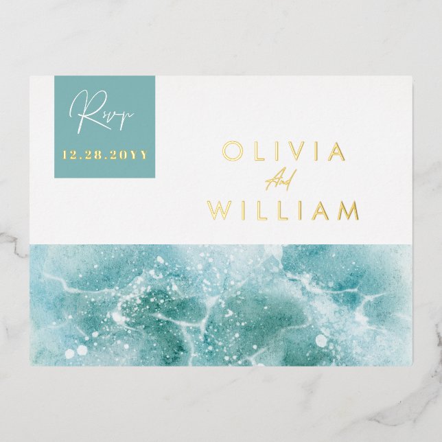 Tarjeta de confirmación de boda de playa con olas  (Anverso)