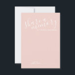 Tarjeta De Consejos boda de escritura moderna 'Share a Memory'<br><div class="desc">Añada un toque personal a su boda con un consejo moderno de boda de guiones y una tarjeta de deseos. Esta tarjeta presenta el título 'compartir una memoria' en blanco estilo de fuente caligrafía moderna y detalles en sans modernos blancos estilo de fuente serif en fondo rosa negro.</div>