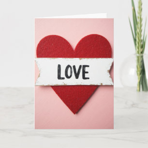 Tarjeta de corazón rojo brillante de amor