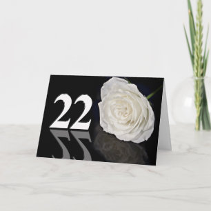 Tarjeta de cumpleaños 22 con rosa blanca clásica