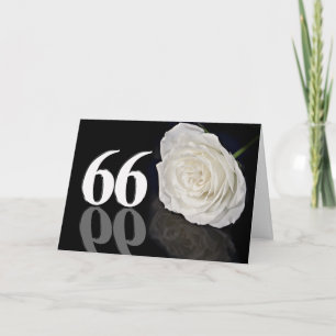 Tarjeta de cumpleaños 66 con rosa blanco clásico
