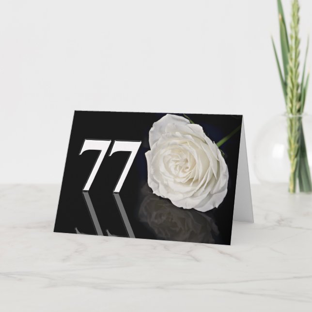 Tarjeta de cumpleaños 77 con rosa blanca clásica (Anverso)