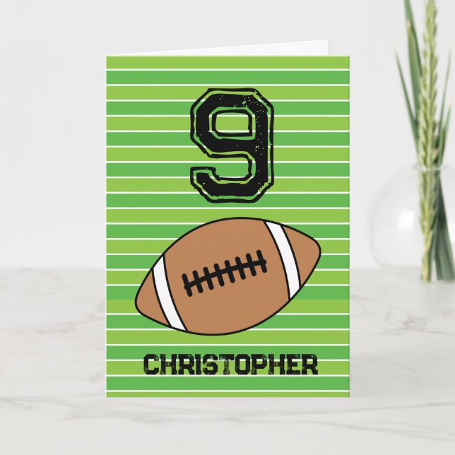 Tarjeta de cumpleaños 9 para el fútbol verde (Anverso)