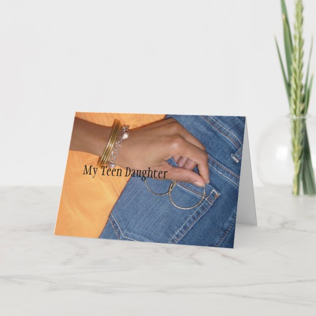 Tarjeta de cumpleaños adolescente afroamericana (Anverso)