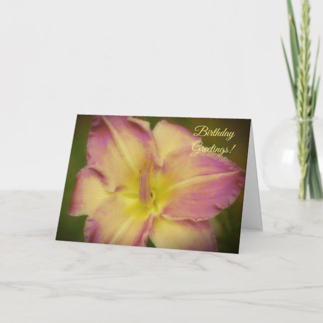 Tarjeta de cumpleaños amarilla y rosa de la flor d (Anverso)