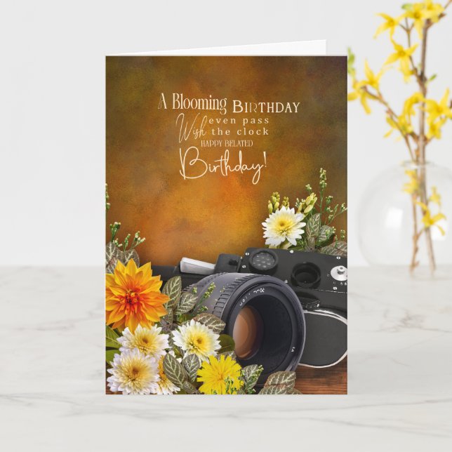 Tarjeta de cumpleaños atrasado con tema de fotogra (flor amarilla)