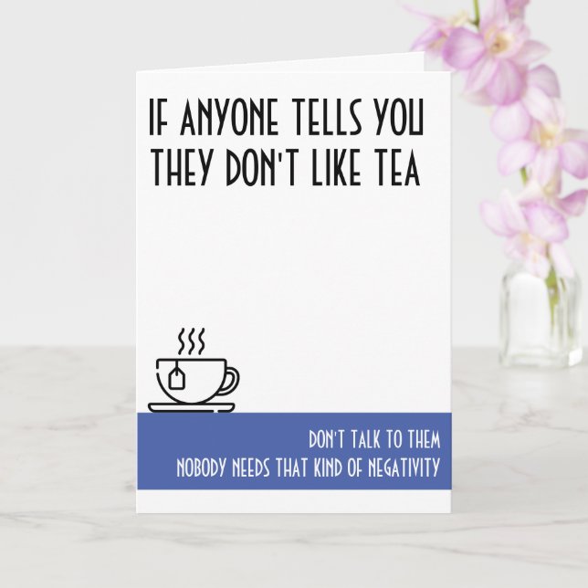 Tarjeta de cumpleaños azul estándar de Tea Lover (Orquídea)
