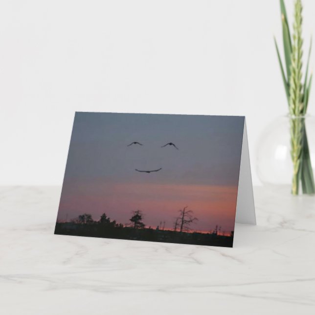 Tarjeta de cumpleaños - Cara en el cielo (Anverso)