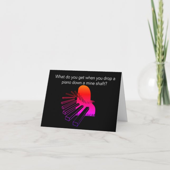 Tarjeta de cumpleaños con chiste divertido de pian (Anverso)