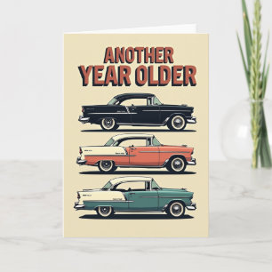 Tarjeta de cumpleaños con coches apilados al estil