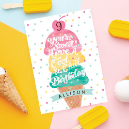 Tarjeta de cumpleaños con cono de helado divertido