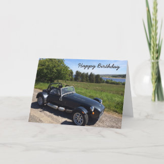 Tarjeta de cumpleaños con el coche de deportes
