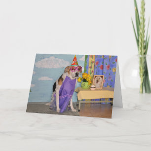 Tarjeta de cumpleaños con foto de perro vestido