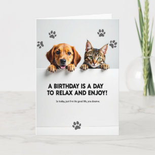 Tarjeta de Cumpleaños con Mascotas que Espían
