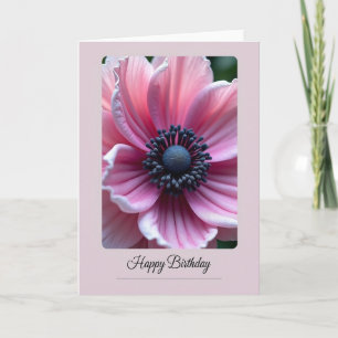 Tarjeta de cumpleaños con pétalo rosado