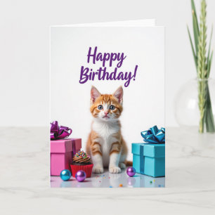 Tarjeta de cumpleaños con regalos de gatito