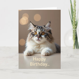 Tarjeta de cumpleaños con retrato de gato cálido