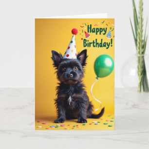 Tarjeta de cumpleaños con sombrero de perro pequeñ