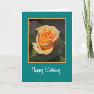 Tarjeta de cumpleaños con Spires Dreaming Rosebud