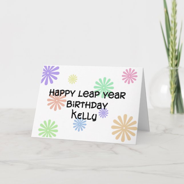 Tarjeta de cumpleaños de año de salto personalizad (Anverso)