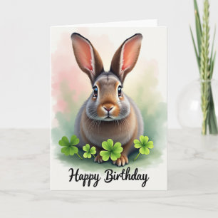 Tarjeta de cumpleaños de conejo alegre