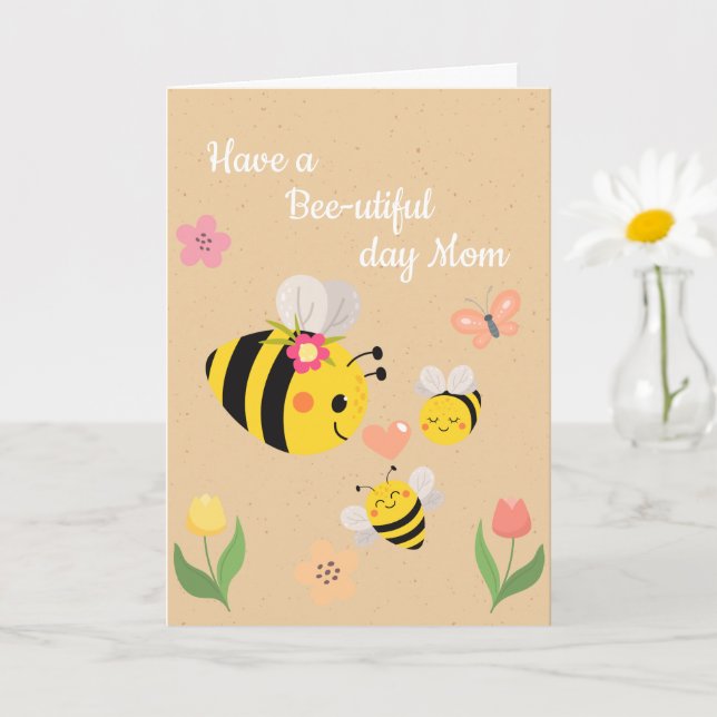 Tarjeta de cumpleaños de Feliz Día de Bee-utiful (Planta pequeña)