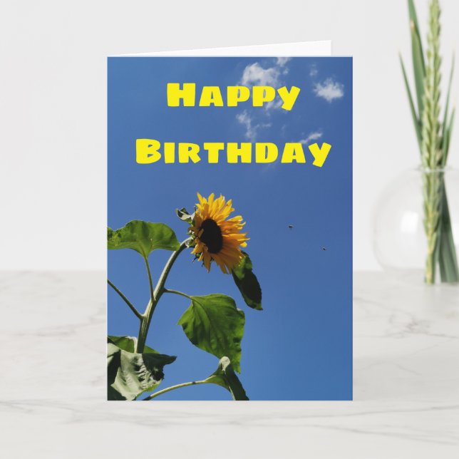 Tarjeta de cumpleaños de girasol amarillo y cielo  (Anverso)
