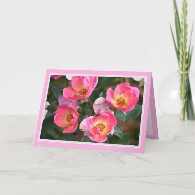 Tarjeta de cumpleaños de hermosas flores rosadas (Anverso)