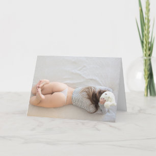 TARJETA DE CUMPLEAÑOS DE LA CHICA DE LA PLAYA BUTT