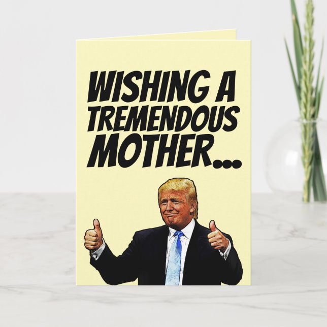 TARJETA DE CUMPLEAÑOS DE MAMÁ DONALD TRUMP (Anverso)