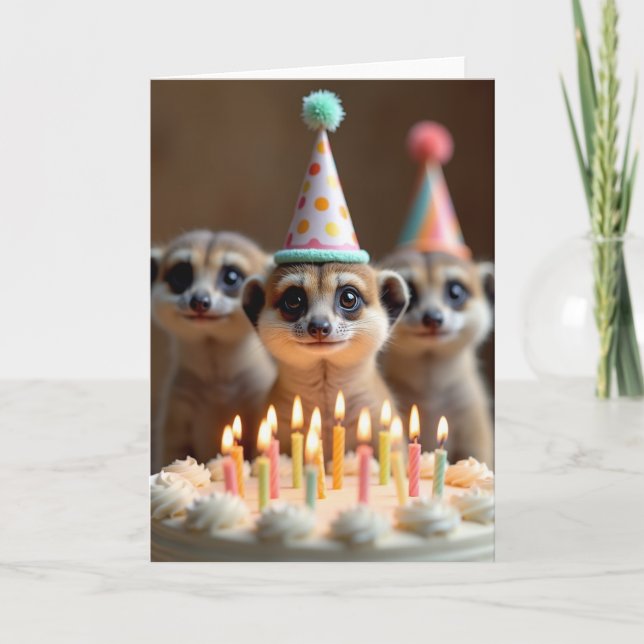 Tarjeta de cumpleaños de mamífero curioso (Anverso)