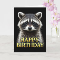 TARJETA DE CUMPLEAÑOS DE MAPACHE CON PRIMER PLANO