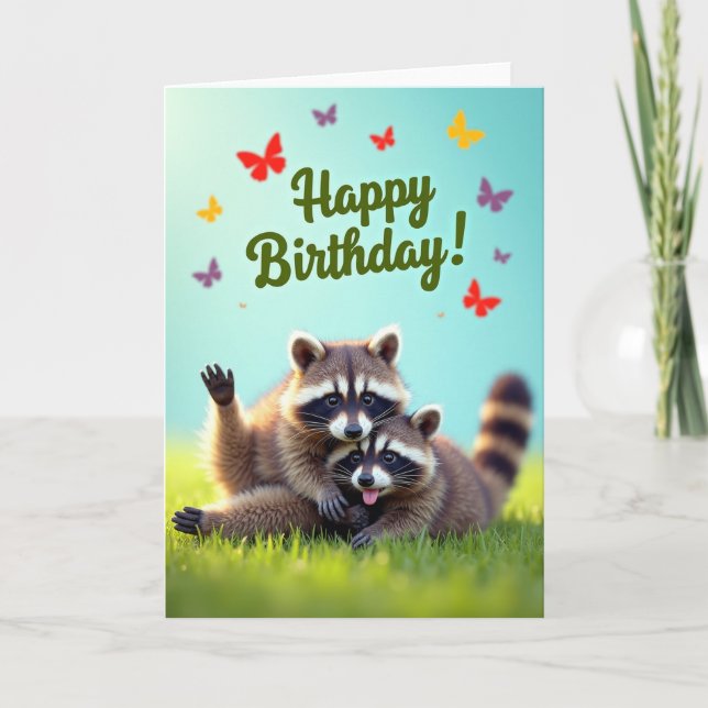 Tarjeta de cumpleaños de mapache saludando (Anverso)