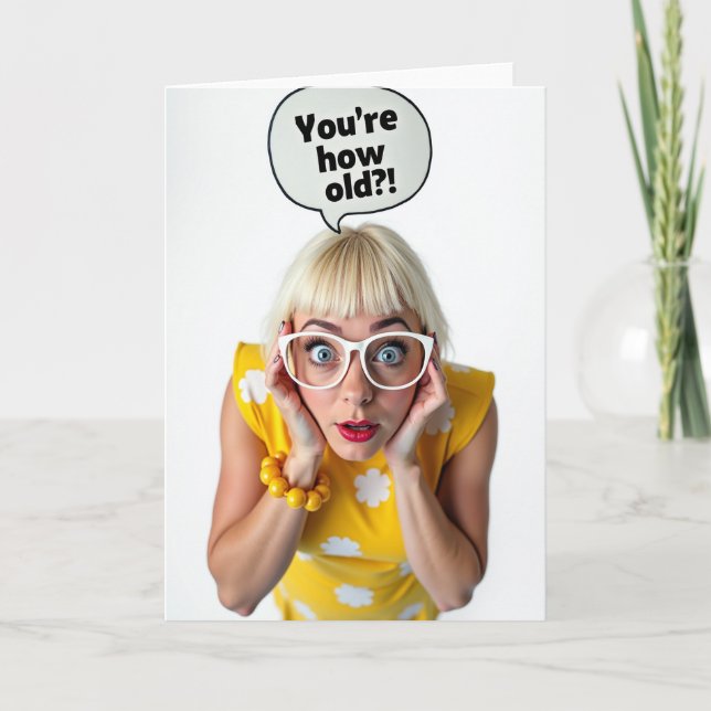 Tarjeta de cumpleaños de mujer animada (Anverso)