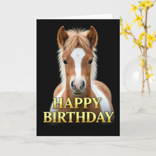 TARJETA DE CUMPLEAÑOS DE POTRO CON PRIMER PLANO NÍ
