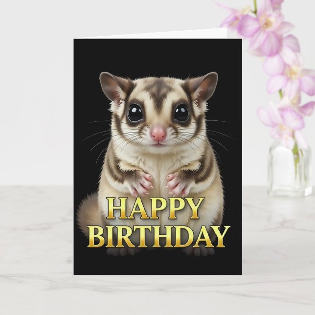 TARJETA DE CUMPLEAÑOS DE SUGAR GLIDER CON PRIMER P (Orquídea)