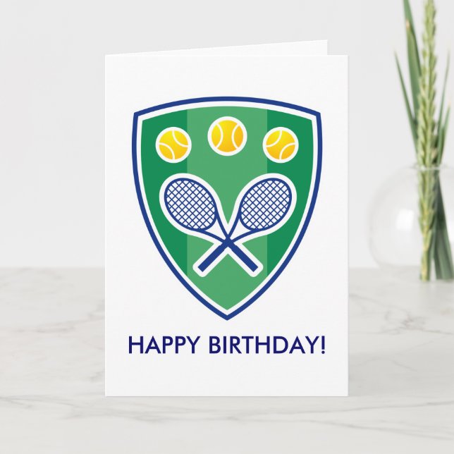 Tarjeta de cumpleaños de tenis con emblema de raqu (Anverso)