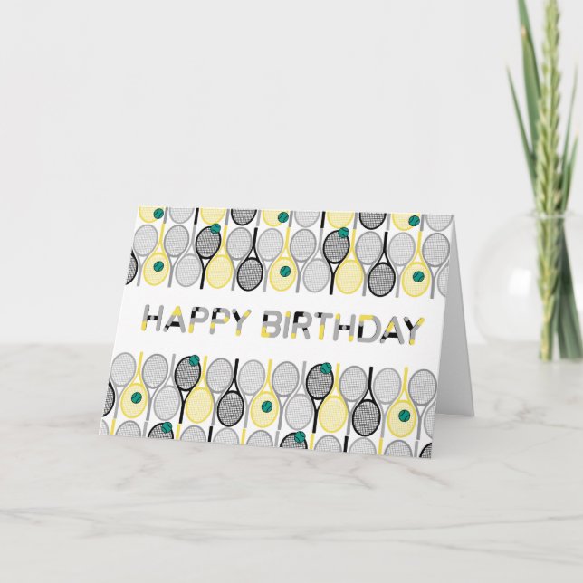 Tarjeta de cumpleaños de tenis elegante y de moda (Anverso)