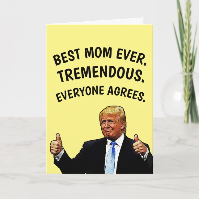 TARJETA DE CUMPLEAÑOS DE TRUMP PARA MAMÁ (Anverso)