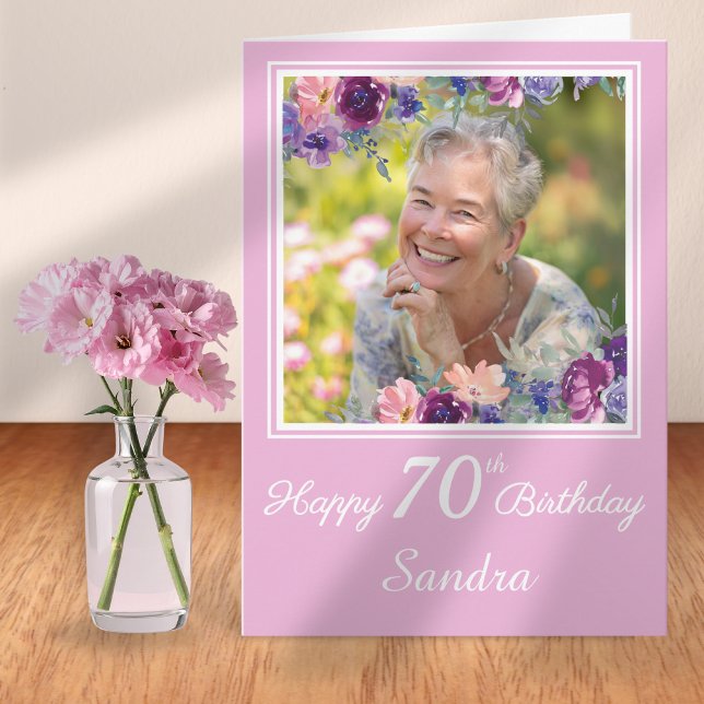 Tarjeta de cumpleaños de una foto simple con flore (Subido por el creador)
