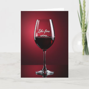 Tarjeta de cumpleaños de vino elegante