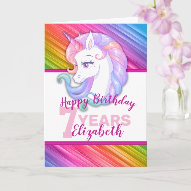 Tarjeta de cumpleaños del Chica Rainbow Unicorn Po (Orquídea)