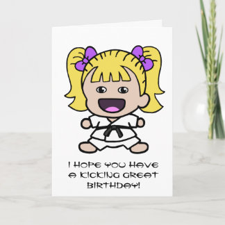 Tarjeta de cumpleaños del karate para los chicas