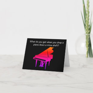 Tarjeta de cumpleaños divertida con chiste de pian