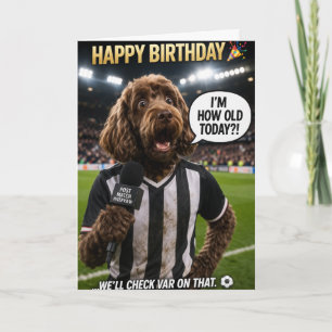 Tarjeta de cumpleaños divertida de fútbol con brom