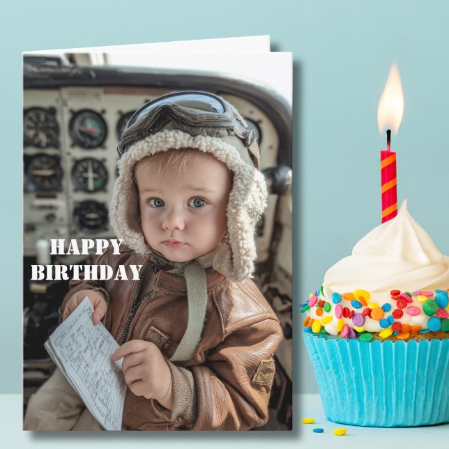 Tarjeta de cumpleaños divertida de piloto bebé con (Subido por el creador)