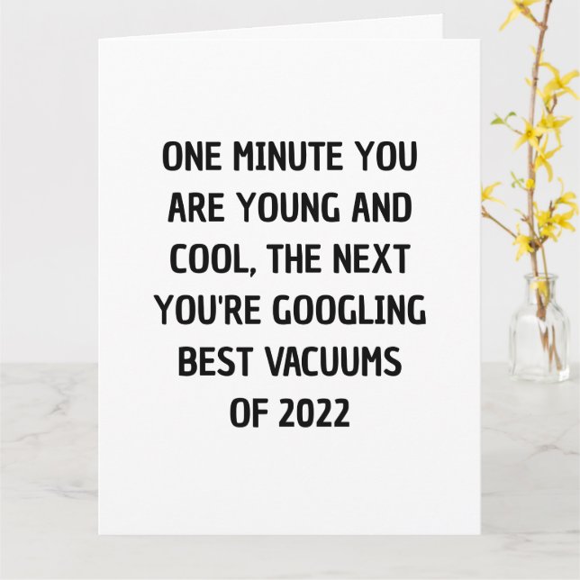 Tarjeta de cumpleaños divertida para él o ella | M (flor amarilla)