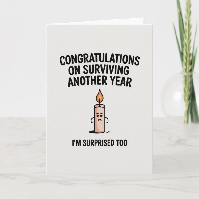 Tarjeta de cumpleaños divertida y sarcástica para  (Anverso)