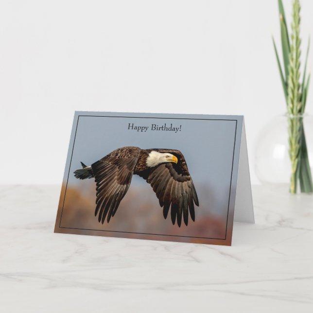 Tarjeta de cumpleaños feliz águila calva (Anverso)
